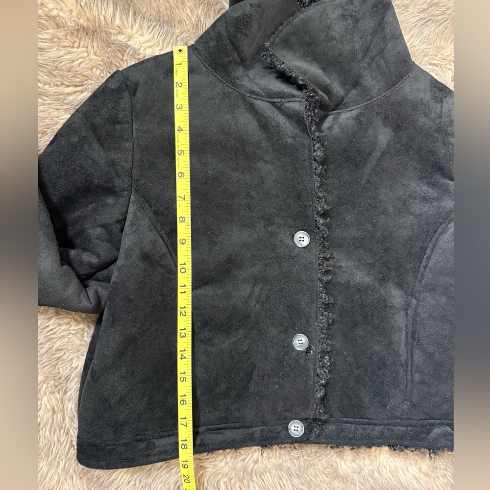 Cozy Black Teddy-Trim Jacket - Picture 10 of 14